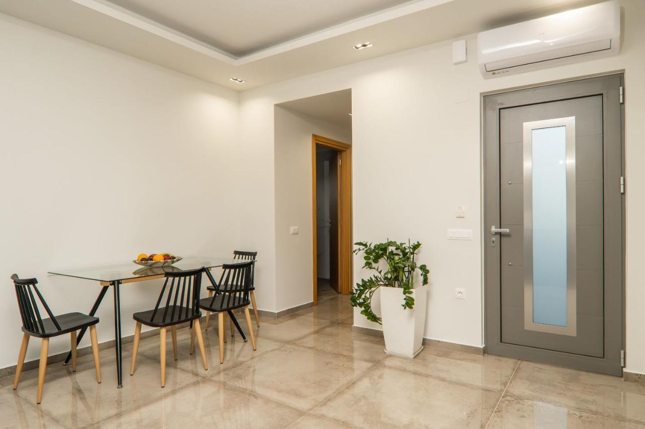 Jarko Luxury Houses Argoulidhés 外观 照片